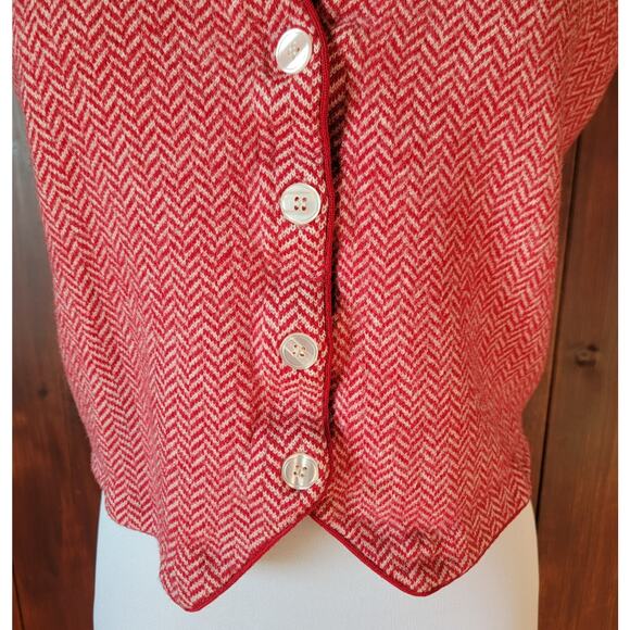 Vintage Talbots Women L Merino Wool Vest Red Cream Chevron 90s Button Front - Picture 4 of 9